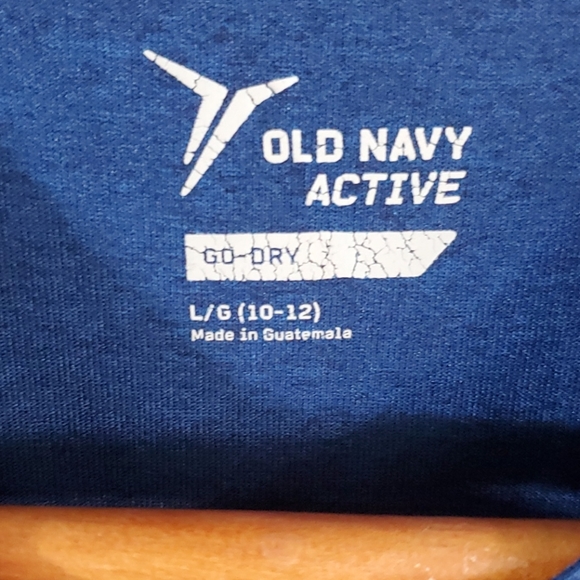 Old Navy Active Navy blue shirt with soccer print - Picture 5 of 6